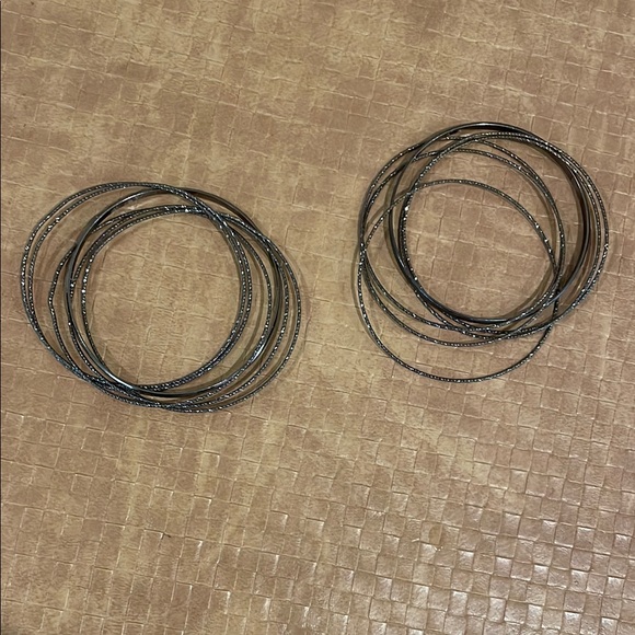 Delicate Silver Wire Bracelets Set - Picture 1 of 3